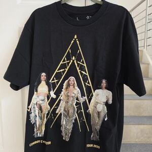 Cowboy Carter Tour 2025 Black Graphic Tee - Gold & Metallic Print